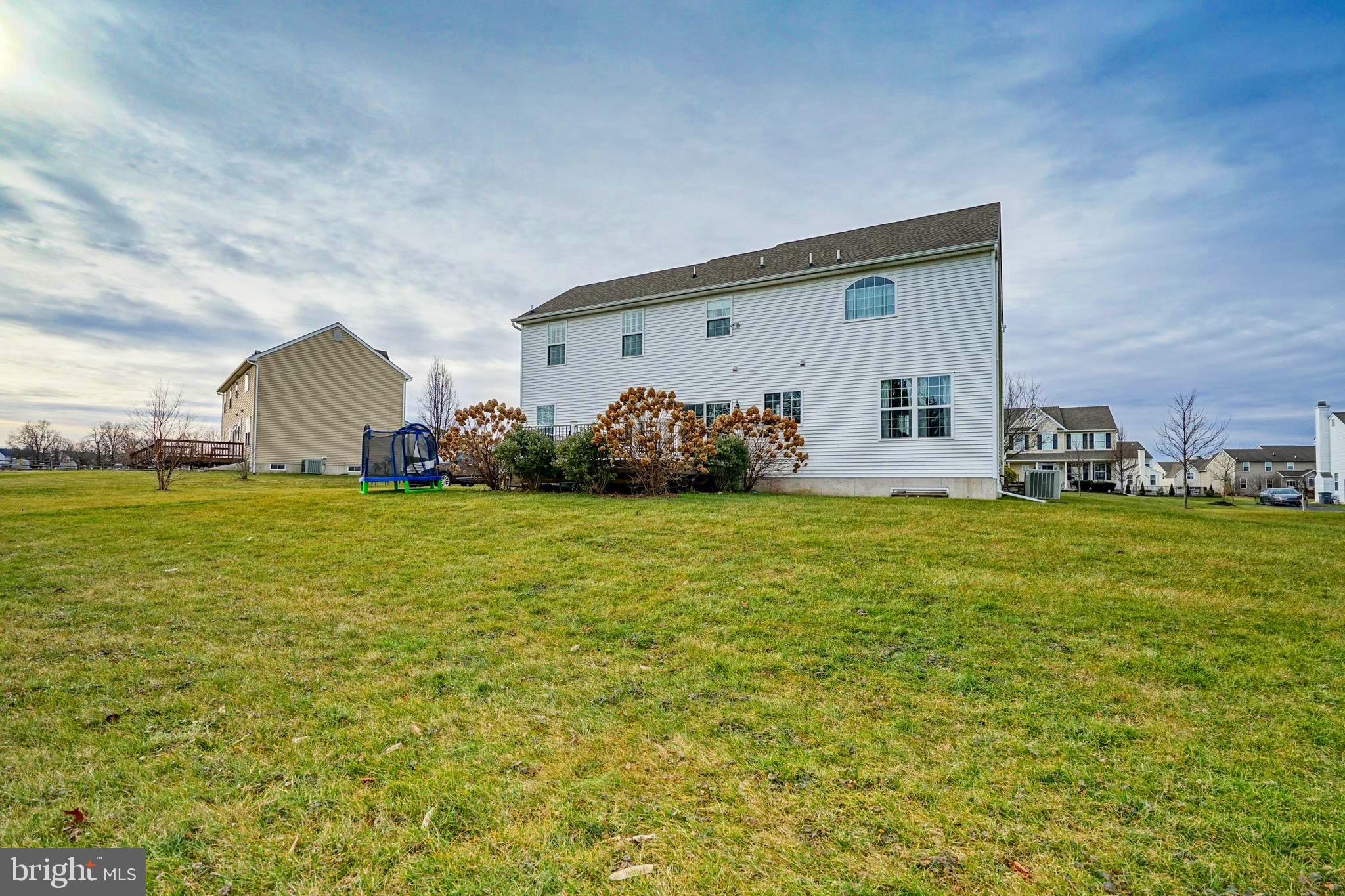 GILBERTSVILLE - Residential