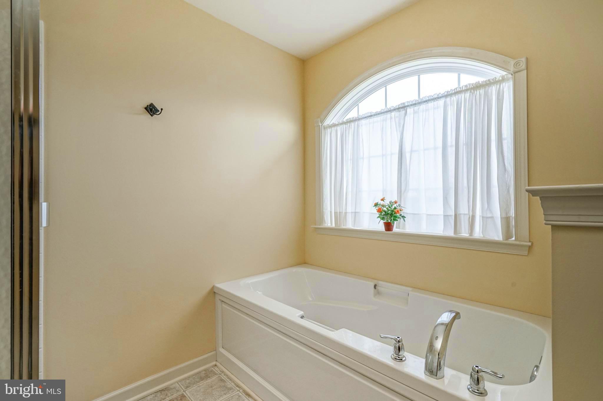 GILBERTSVILLE - Residential