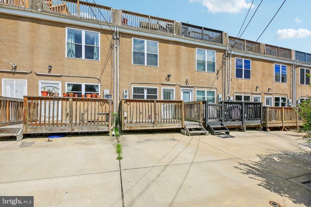 EAGER PARK TOWNHOMES - Residential