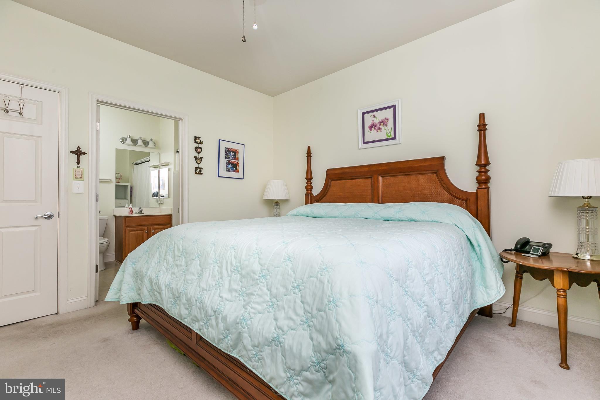 TIREE LAND CONDOMINIUMS - Residential