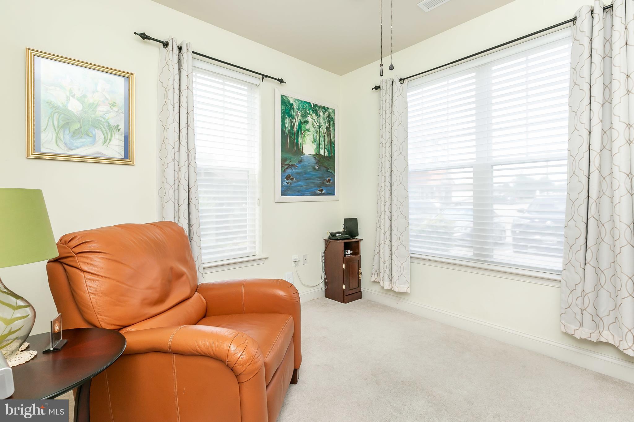 TIREE LAND CONDOMINIUMS - Residential