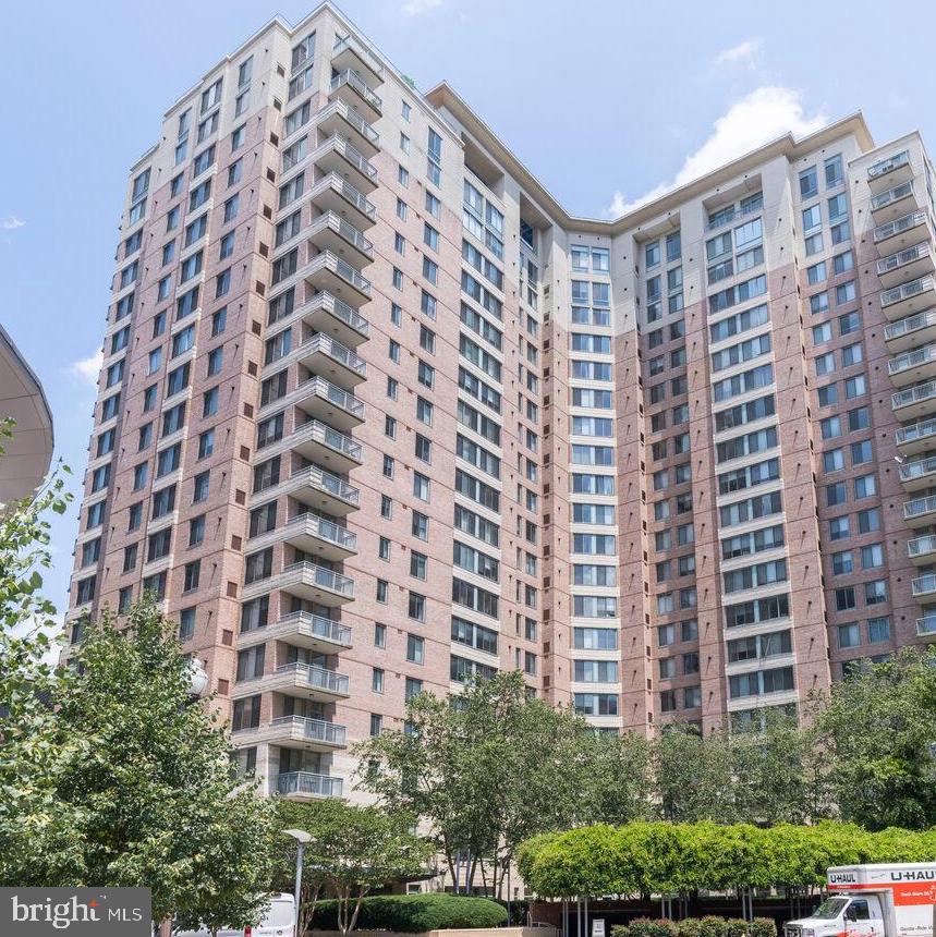 851 N GLEBE ROAD 409