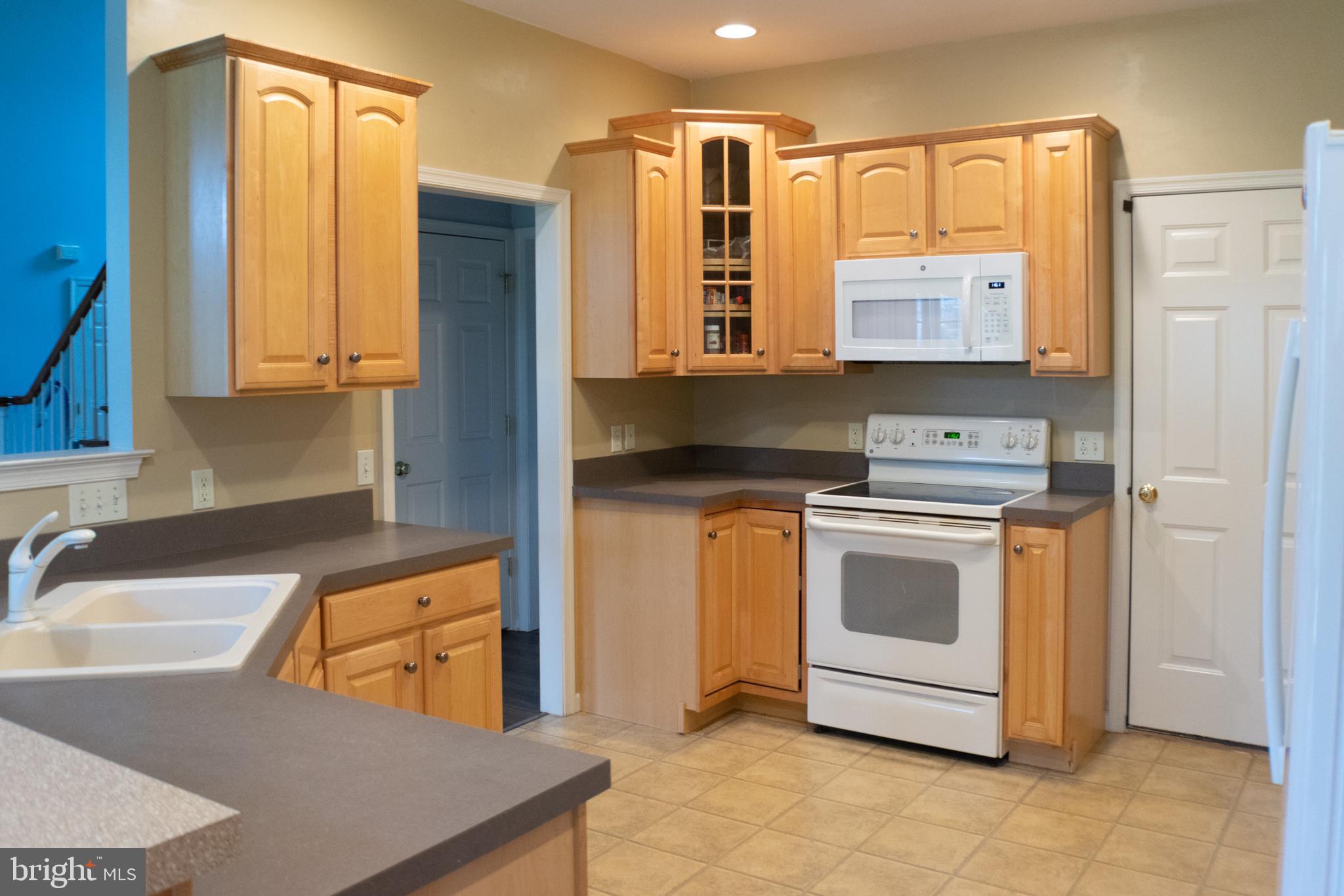 FALCON RIDGE - Residential