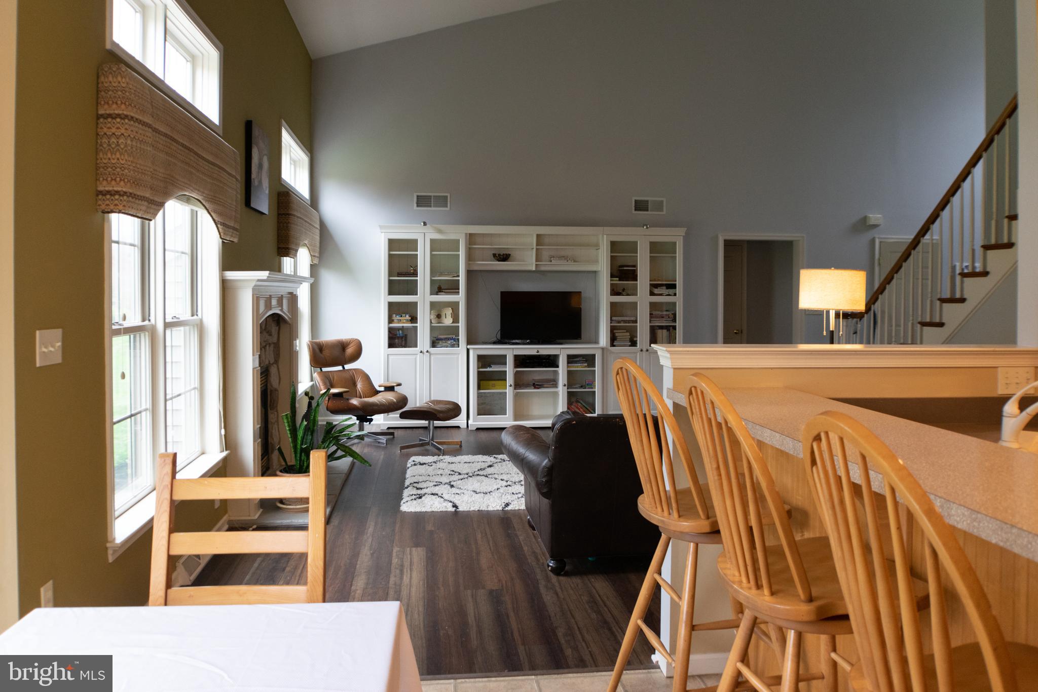 FALCON RIDGE - Residential