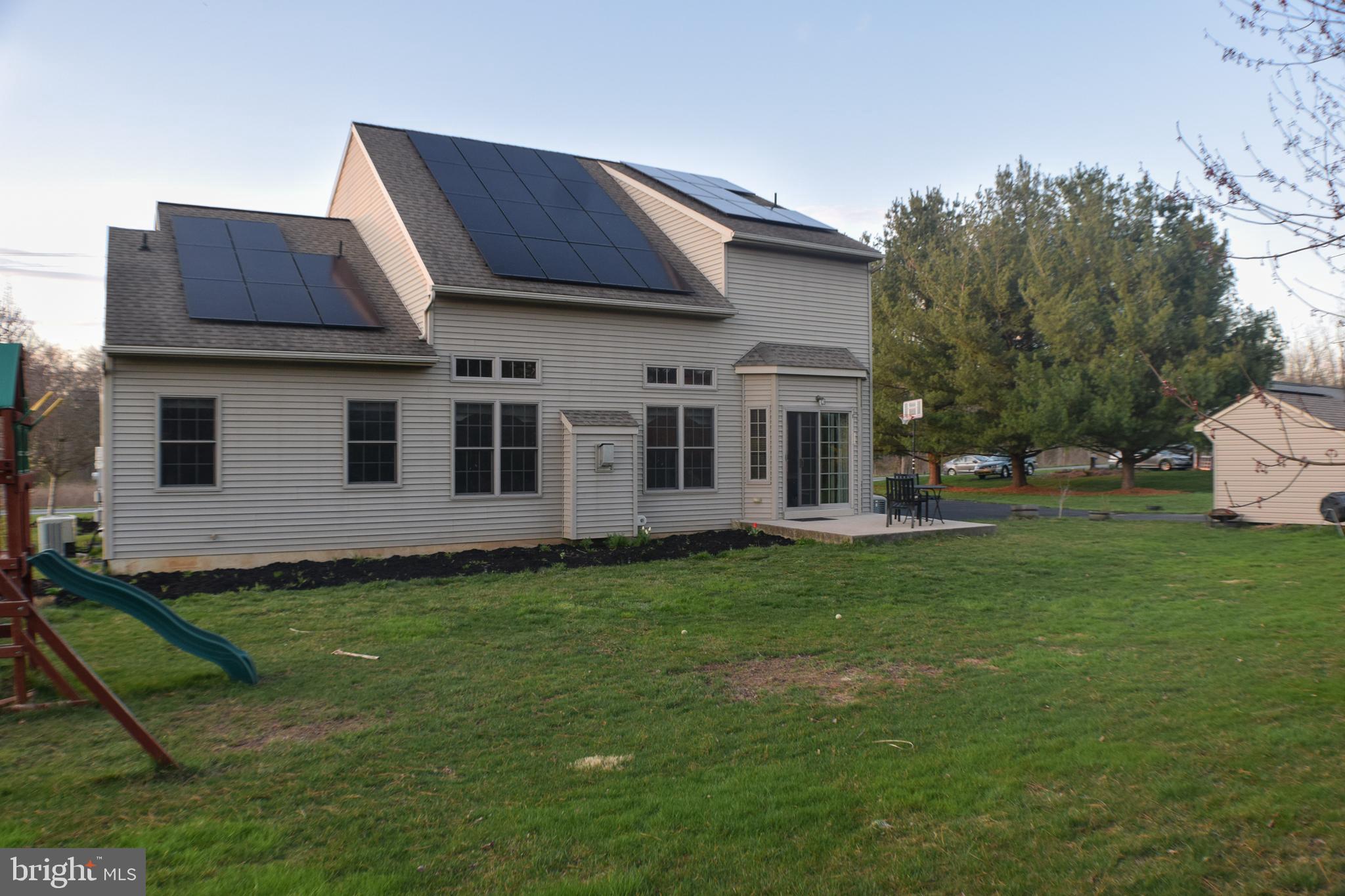 FALCON RIDGE - Residential