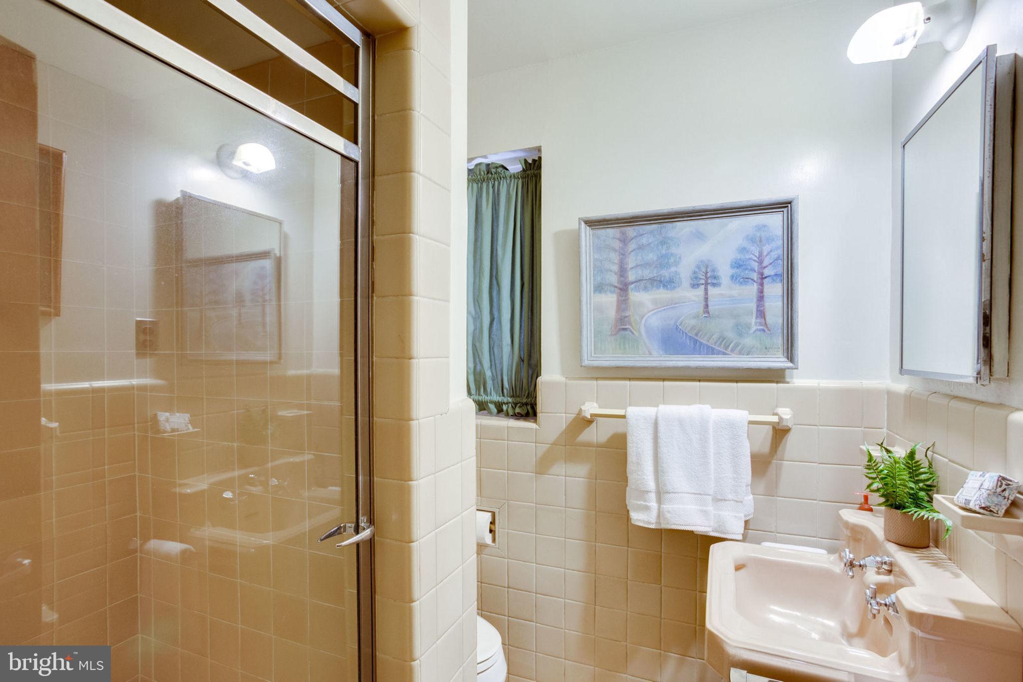 SEMINARY HILL - Residential