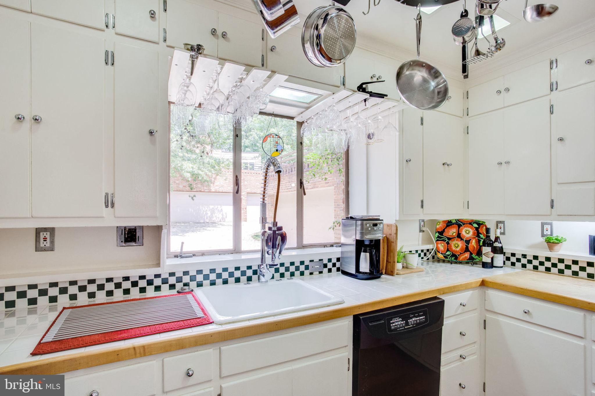 SEMINARY HILL - Residential