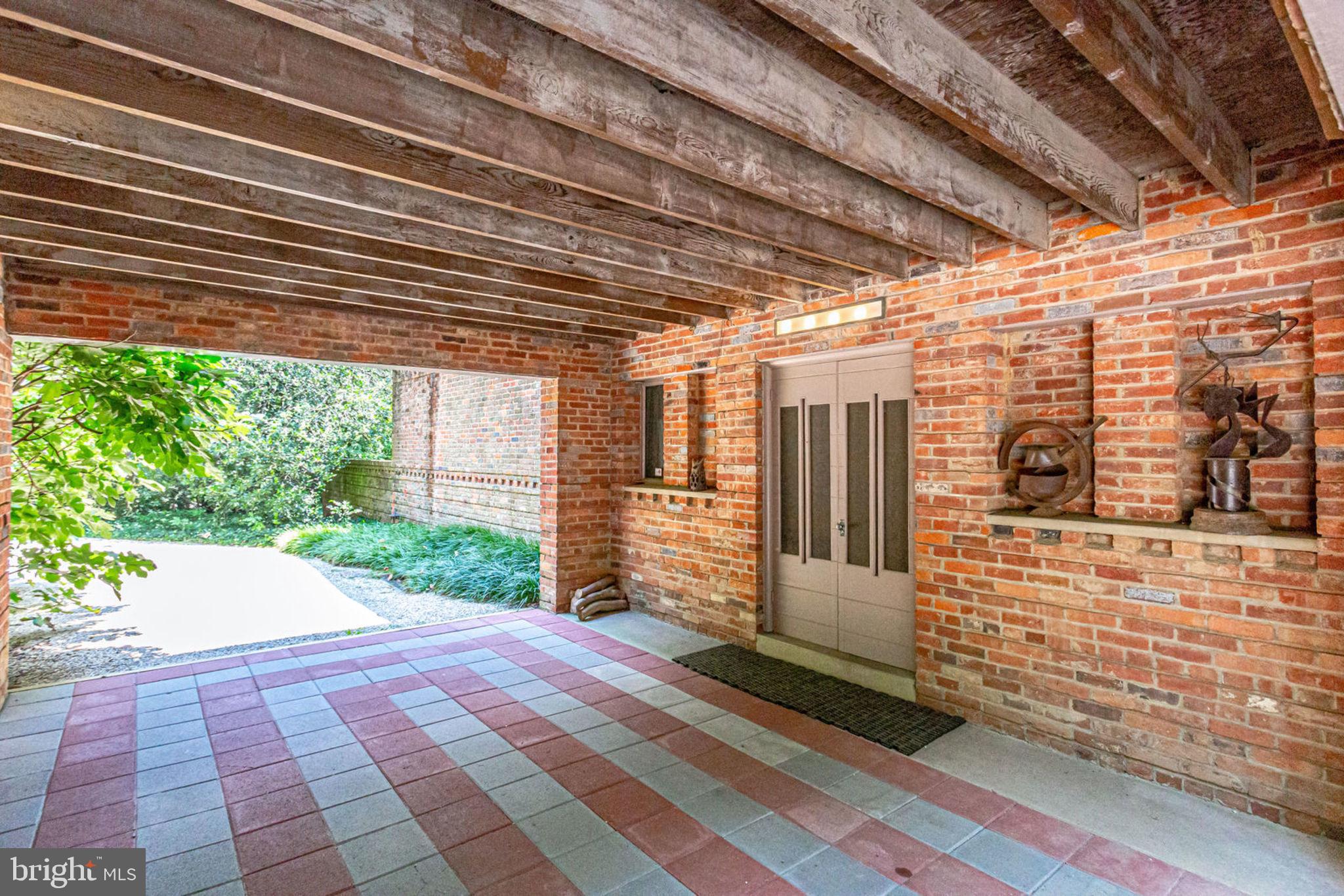 SEMINARY HILL - Residential