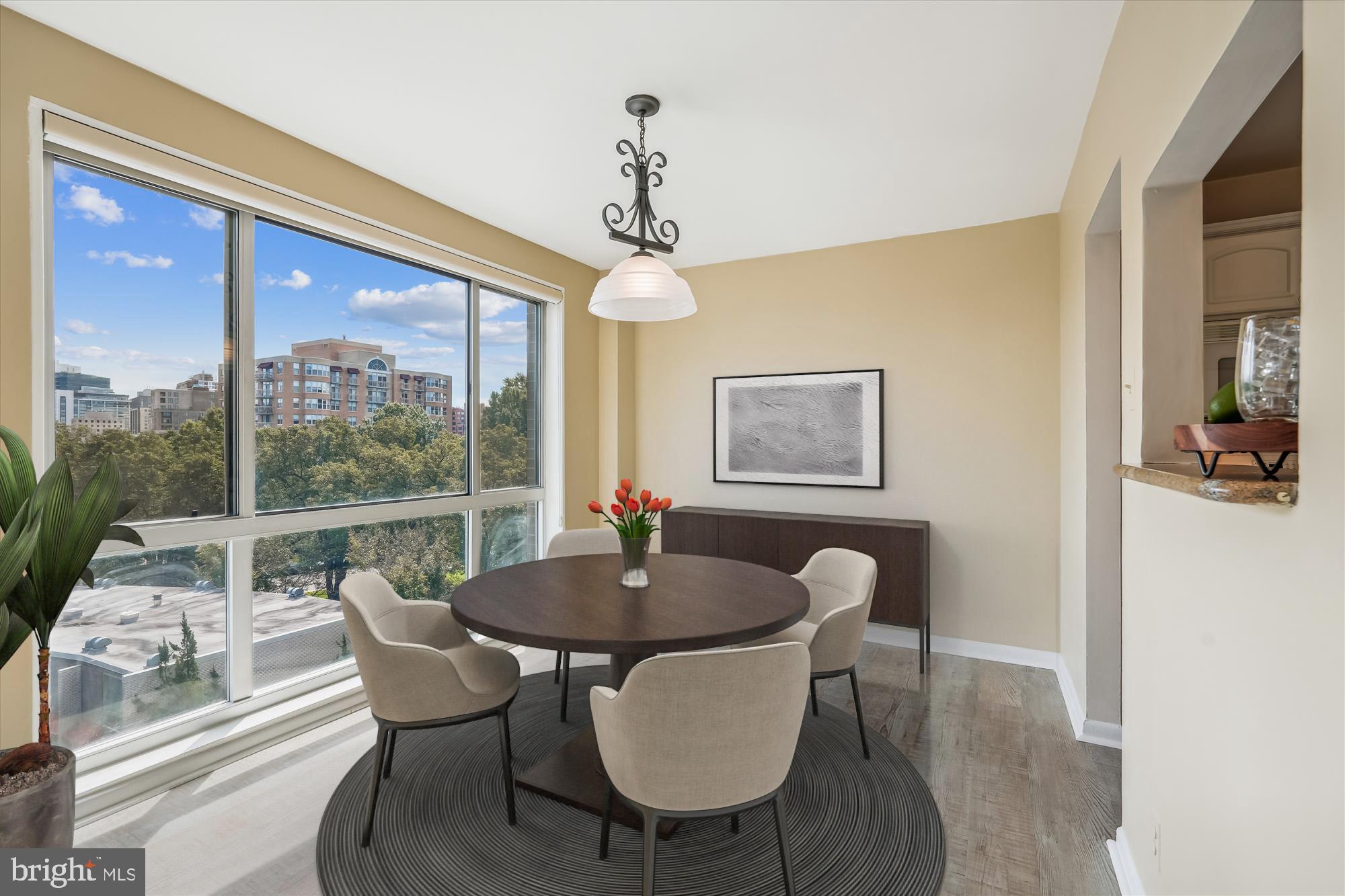 WHITEHALL - Residential