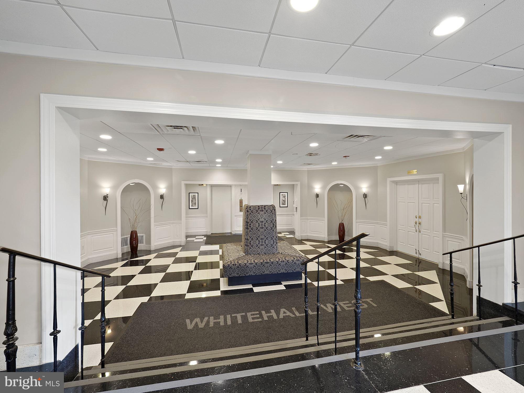 WHITEHALL - Residential