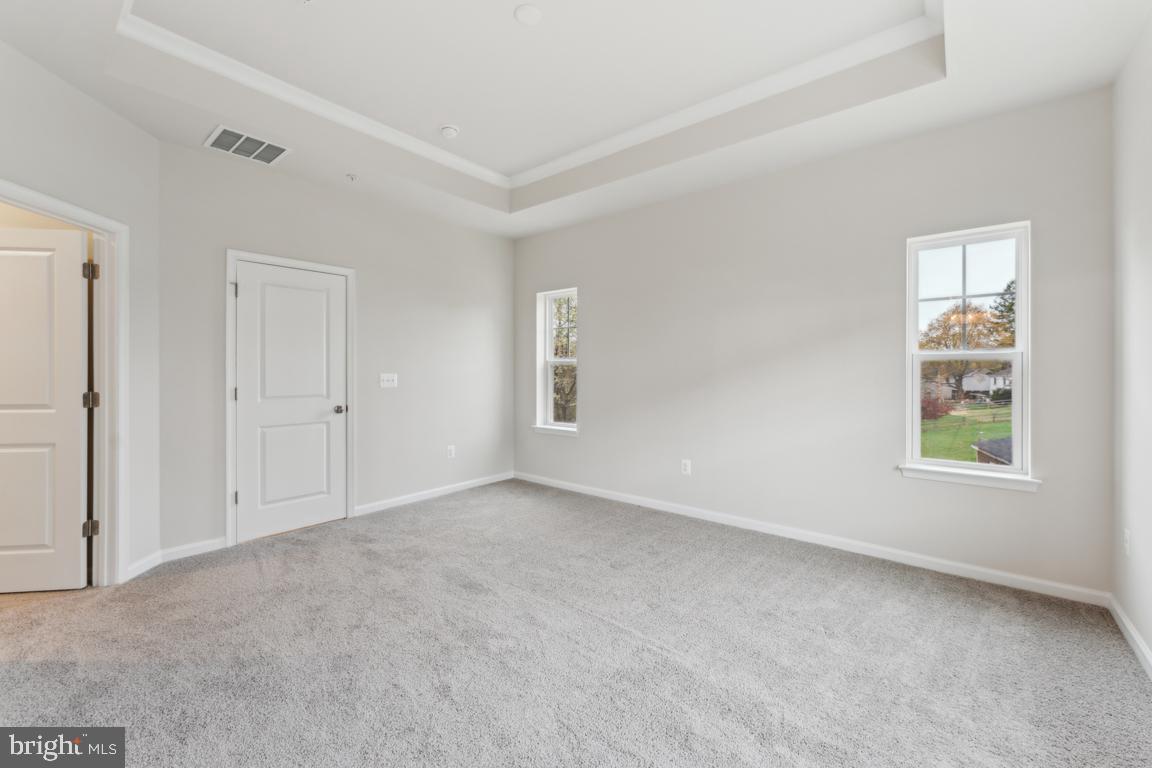 DAMASCUS VILLAGE - Residential