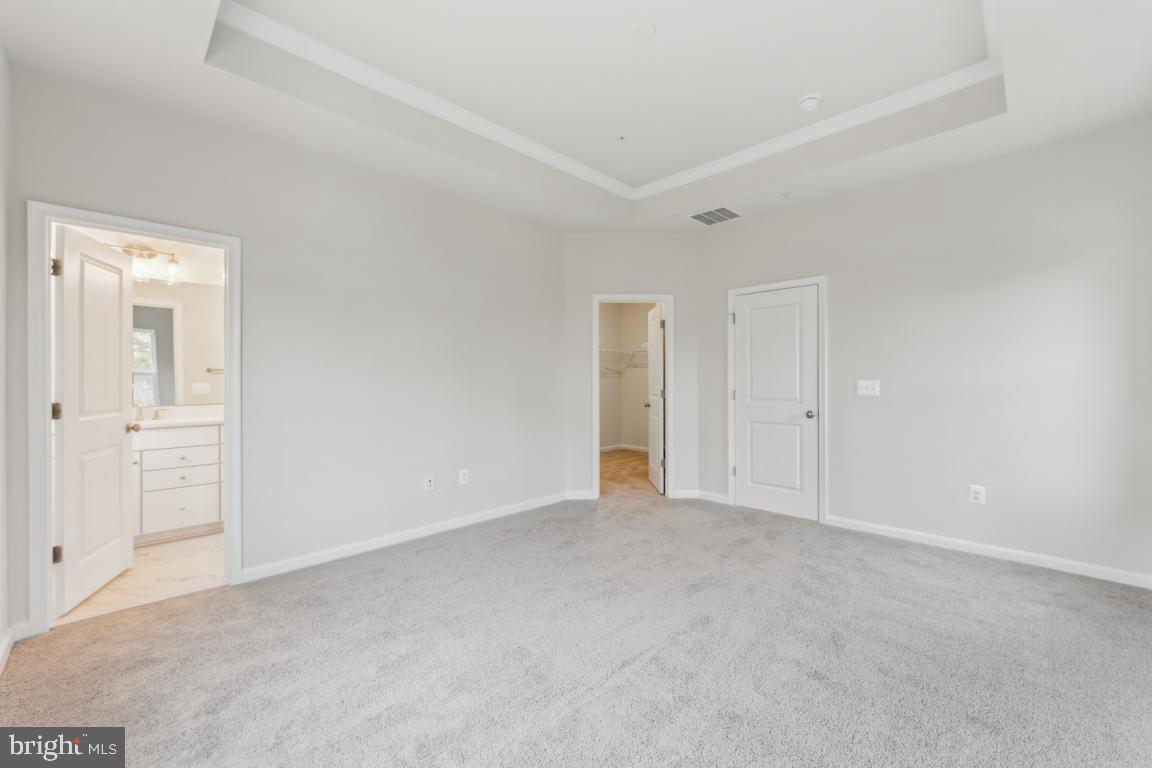 DAMASCUS VILLAGE - Residential