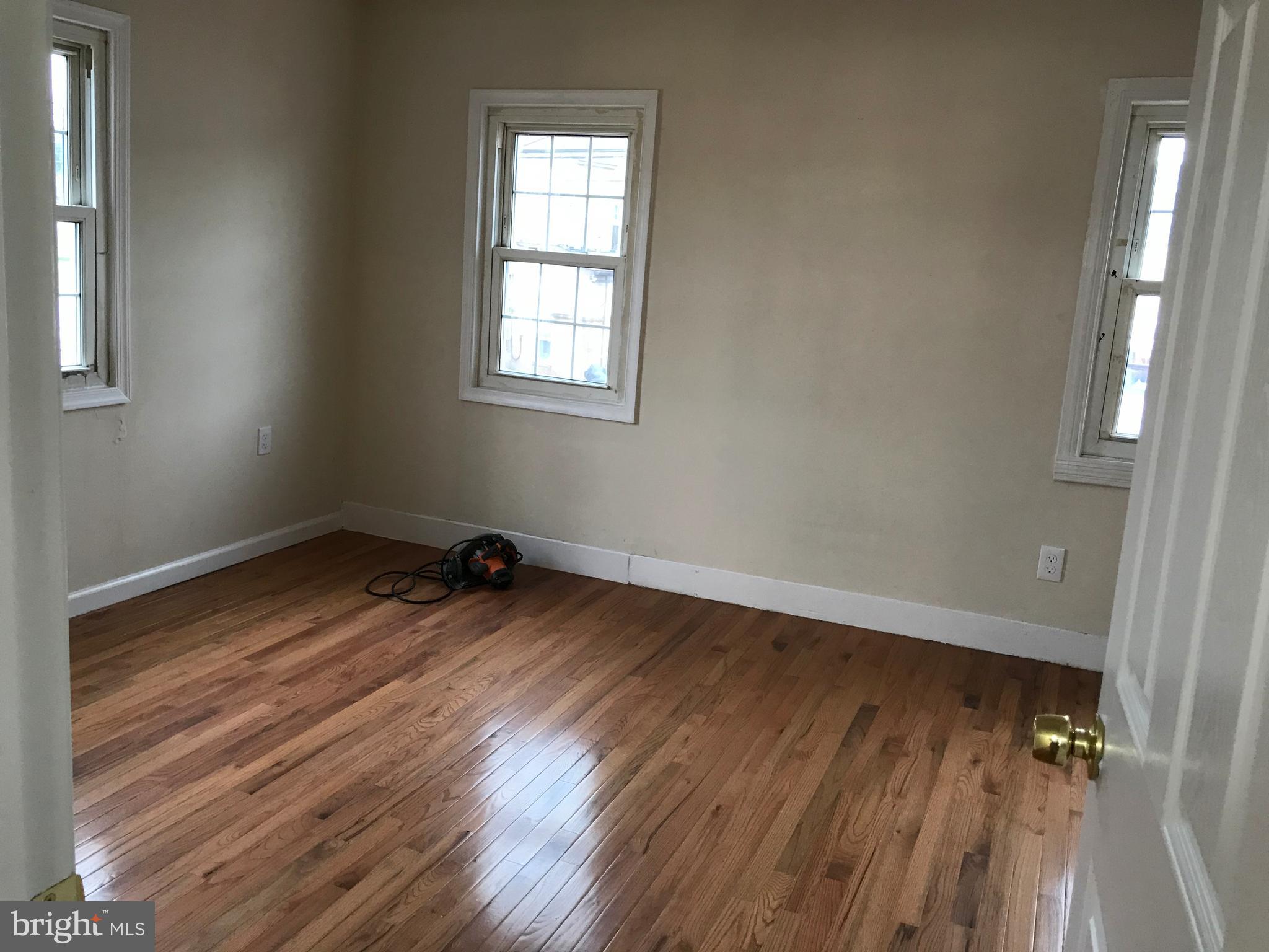 804-6 E SOUTH STREET