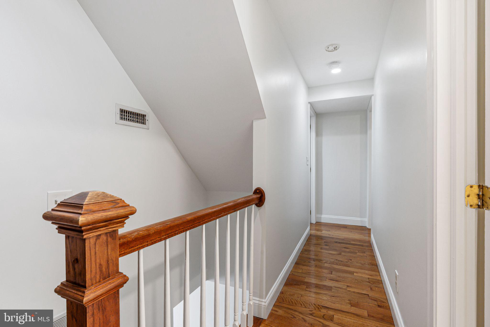 MANAYUNK - Residential Lease