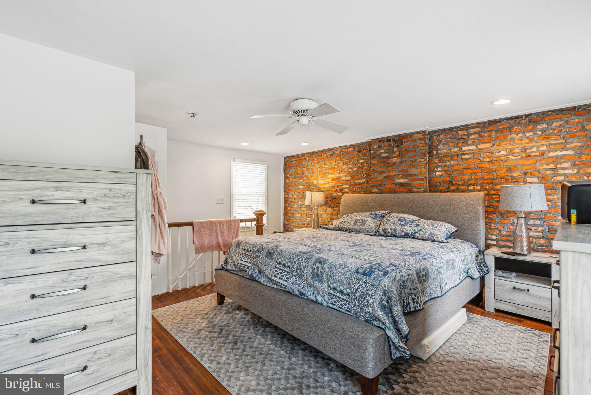 MANAYUNK - Residential Lease