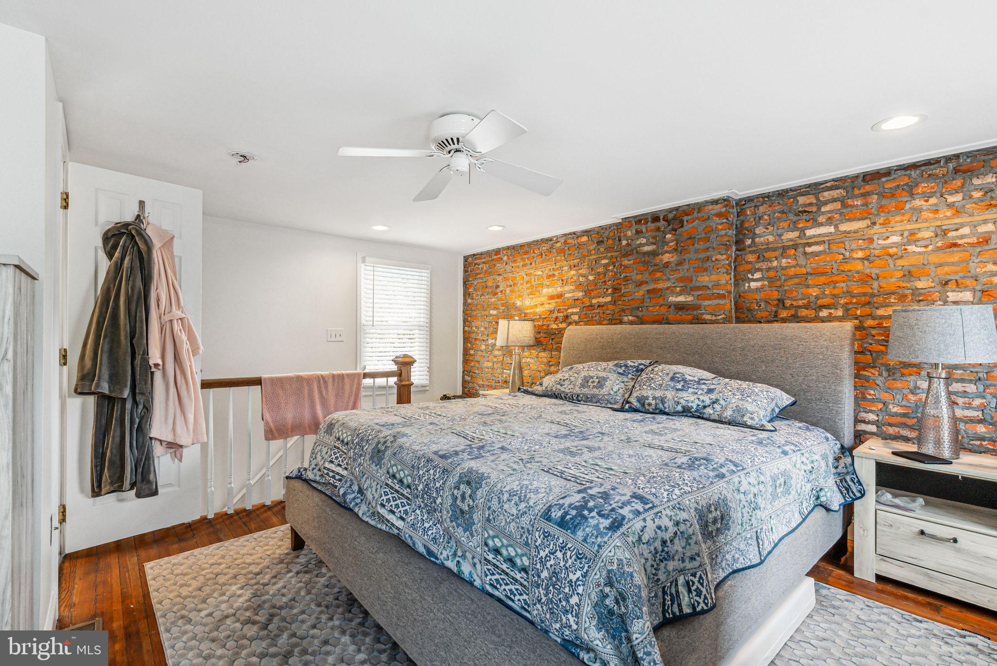 MANAYUNK - Residential Lease