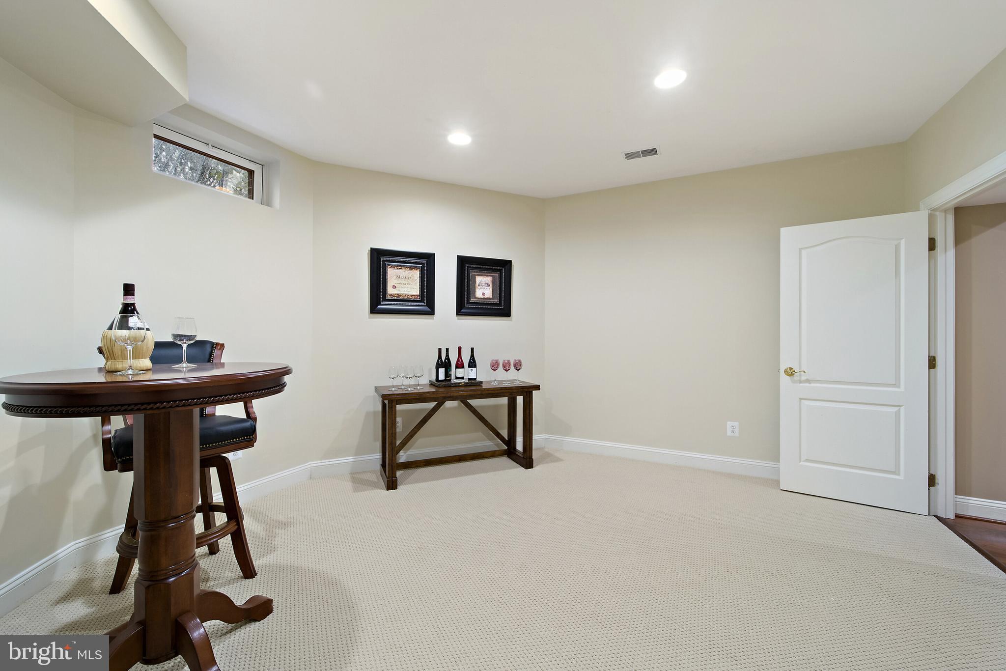 PIEDMONT - Residential