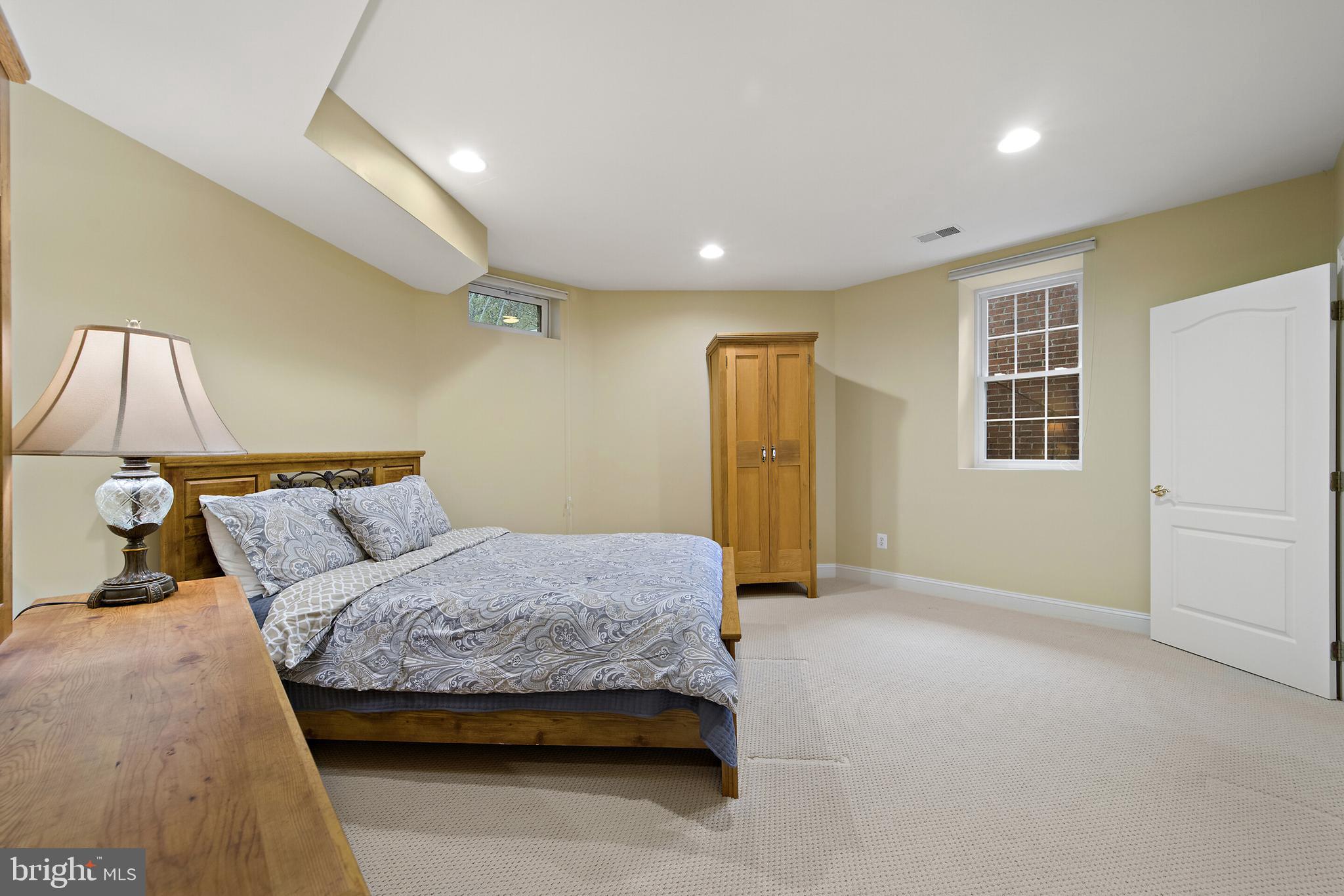 PIEDMONT - Residential