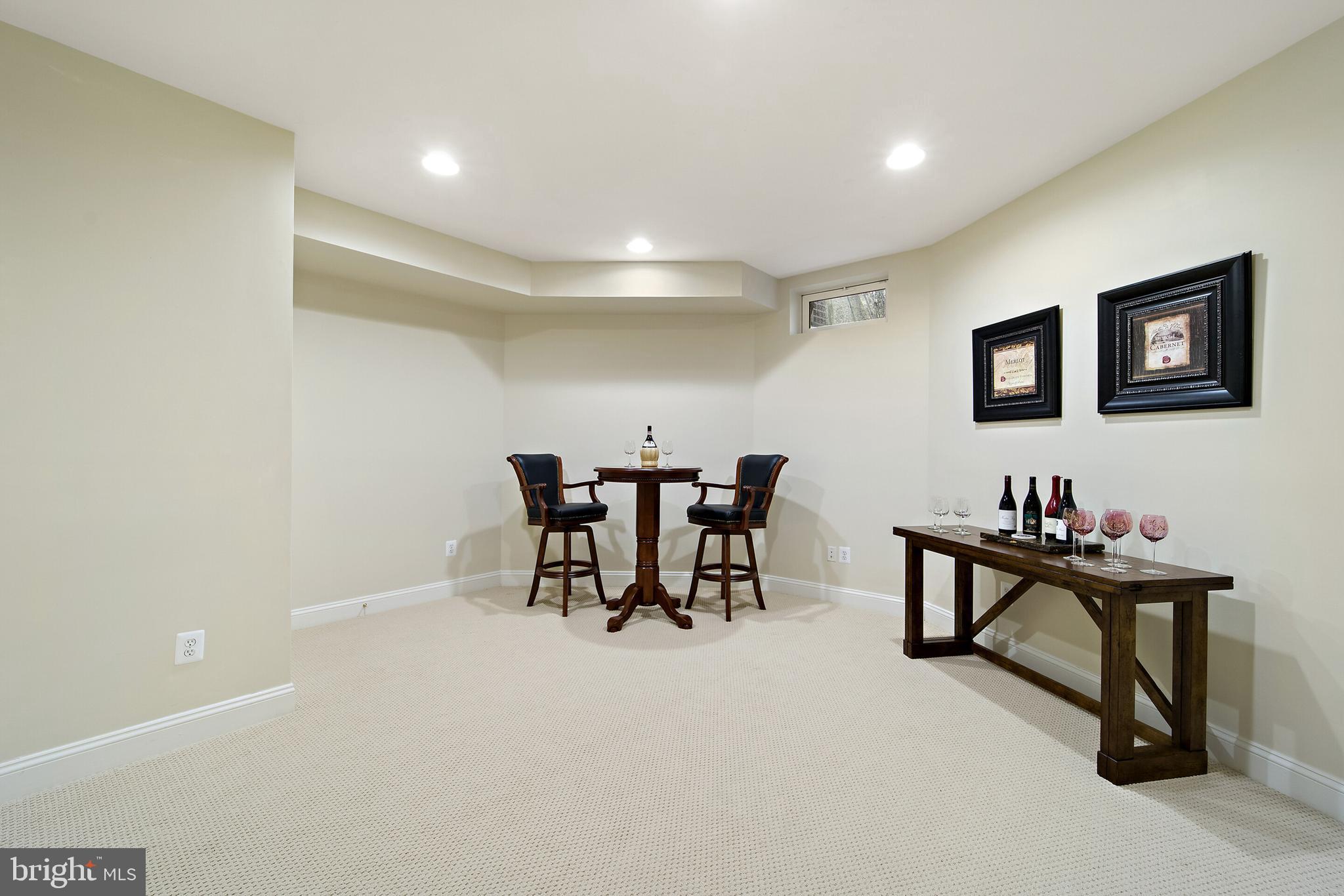 PIEDMONT - Residential