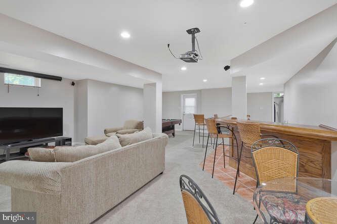 GLENN DALE GREENS - Residential