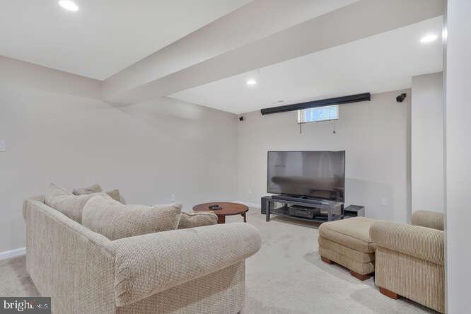 GLENN DALE GREENS - Residential