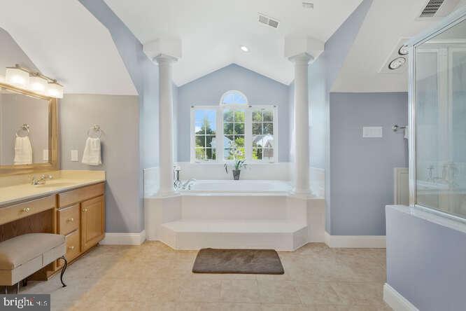 GLENN DALE GREENS - Residential