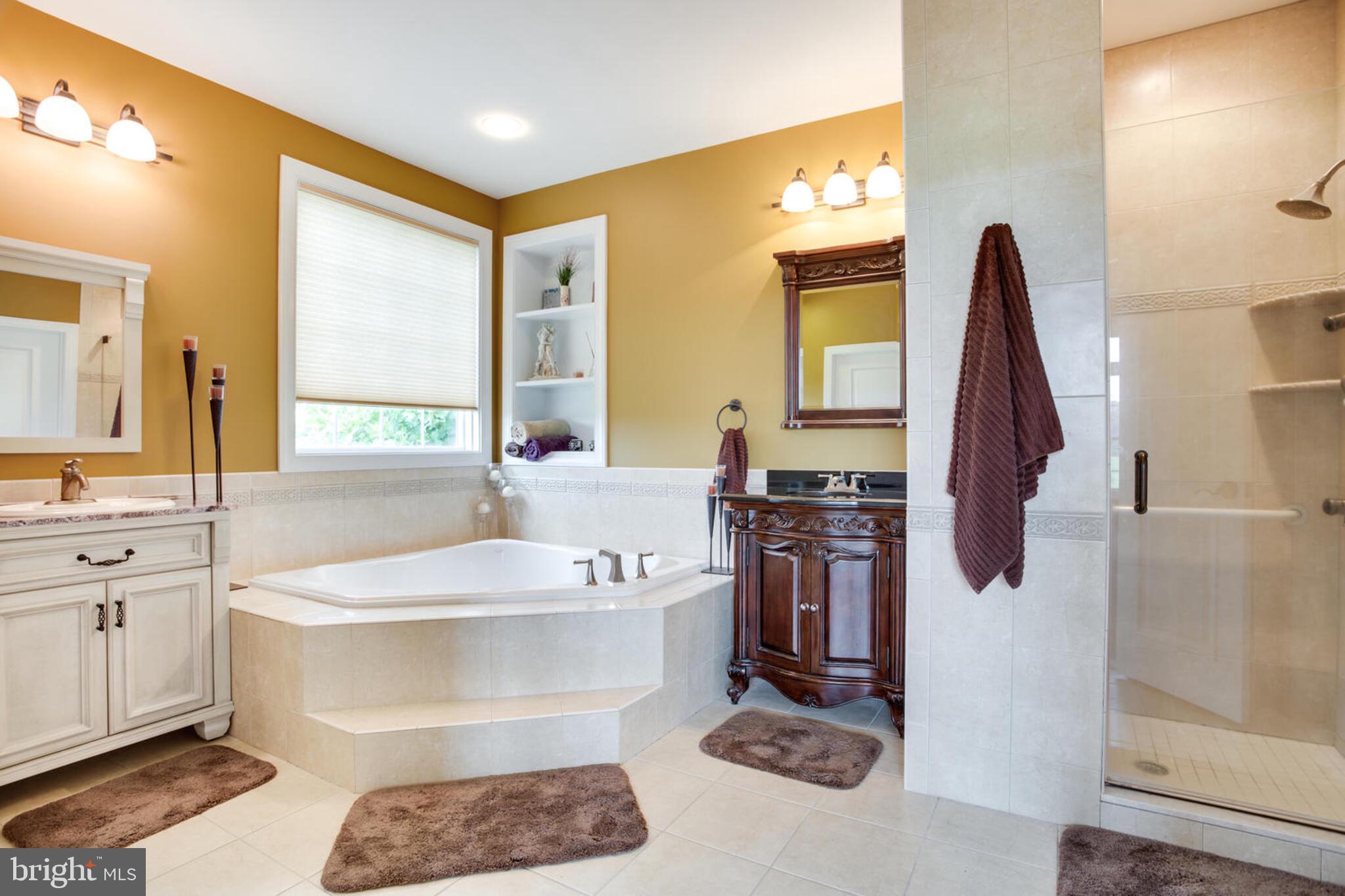 BOUNTYS VIEW - Residential