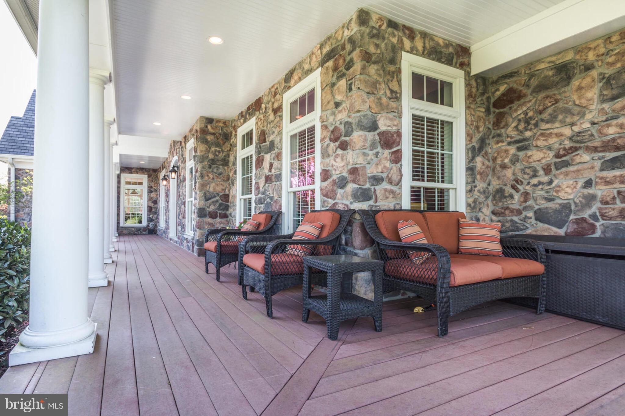 BOUNTYS VIEW - Residential