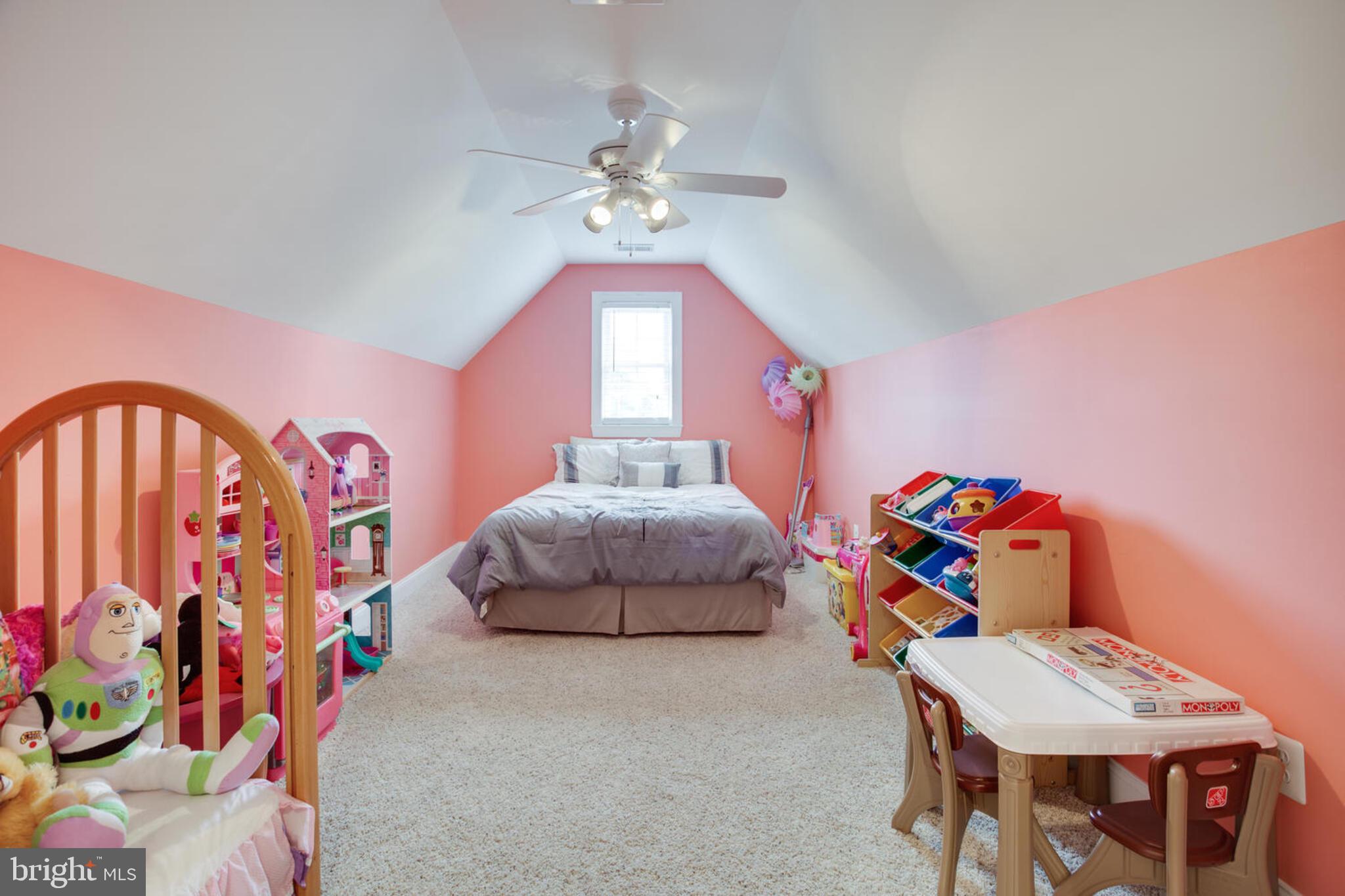 BOUNTYS VIEW - Residential