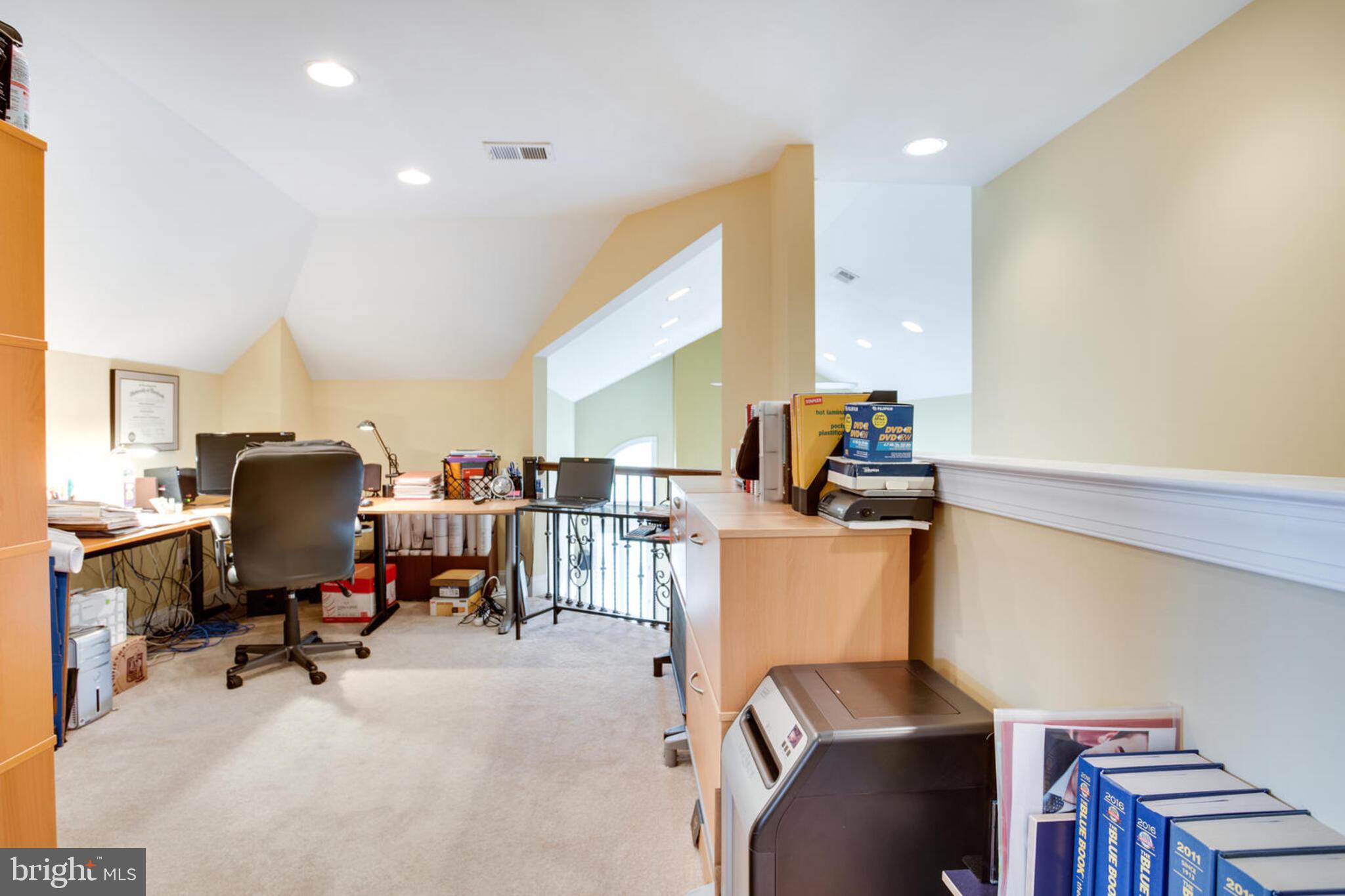 BOUNTYS VIEW - Residential