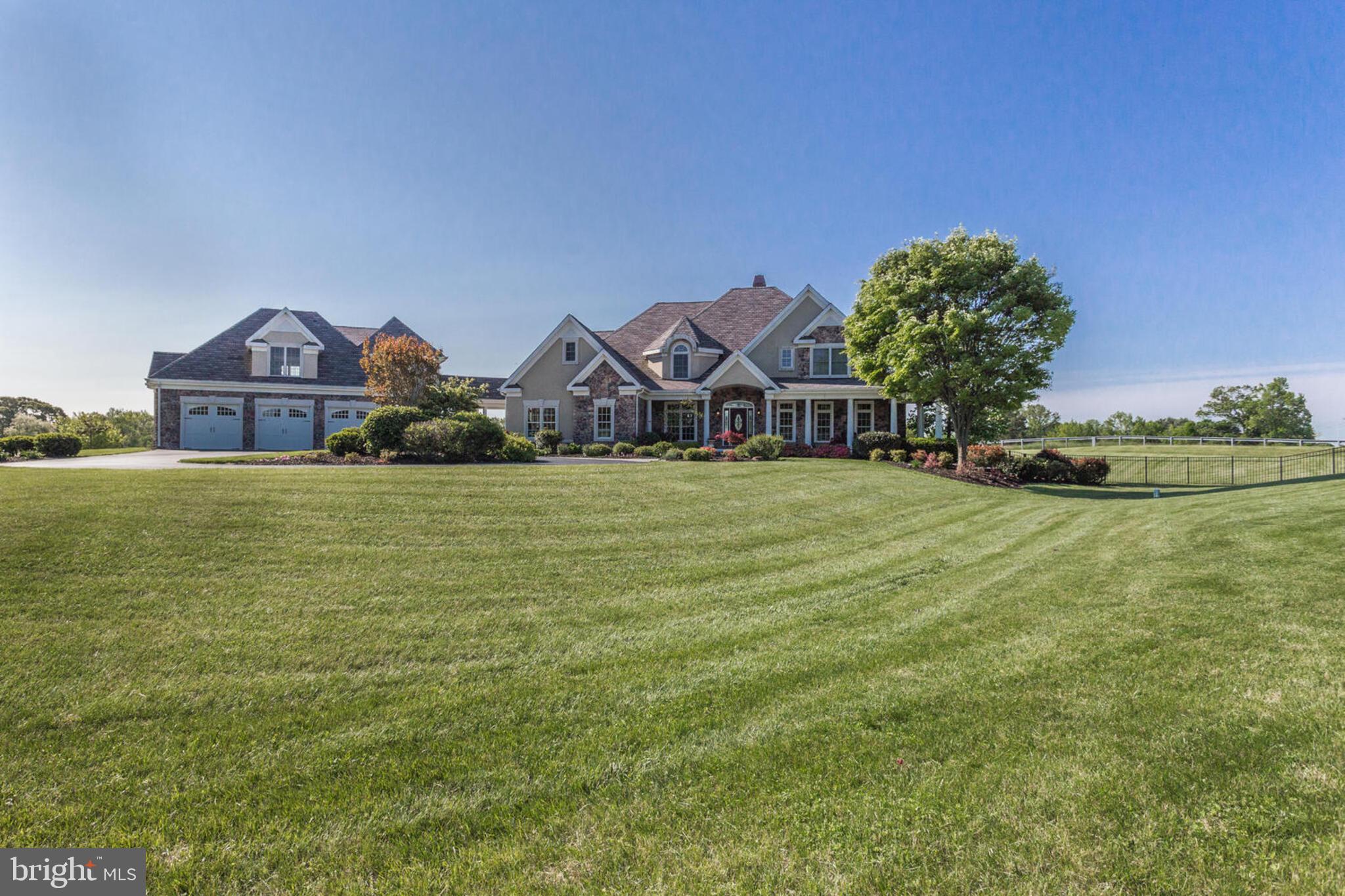 BOUNTYS VIEW - Residential