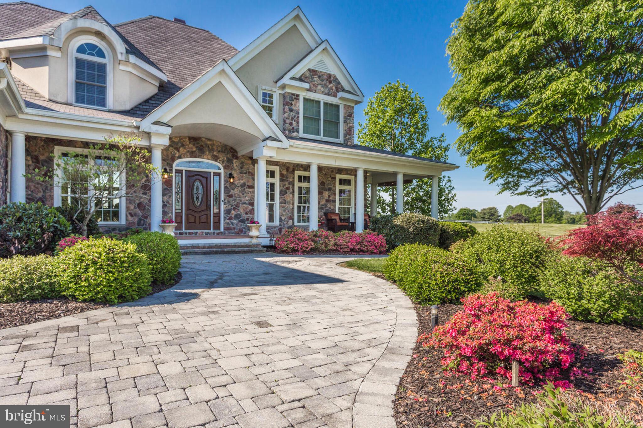 BOUNTYS VIEW - Residential