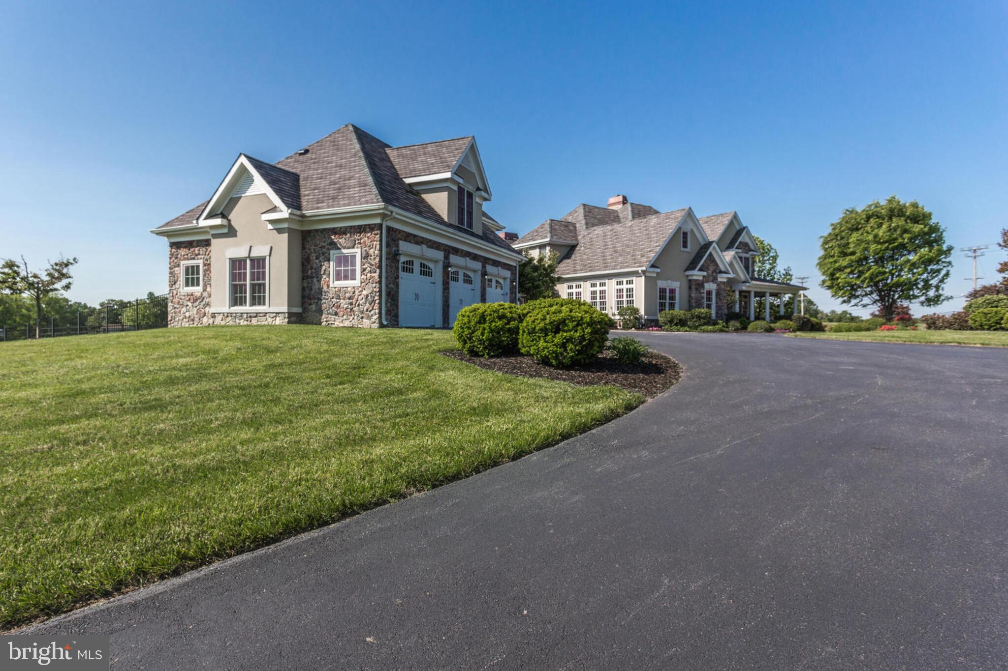 BOUNTYS VIEW - Residential