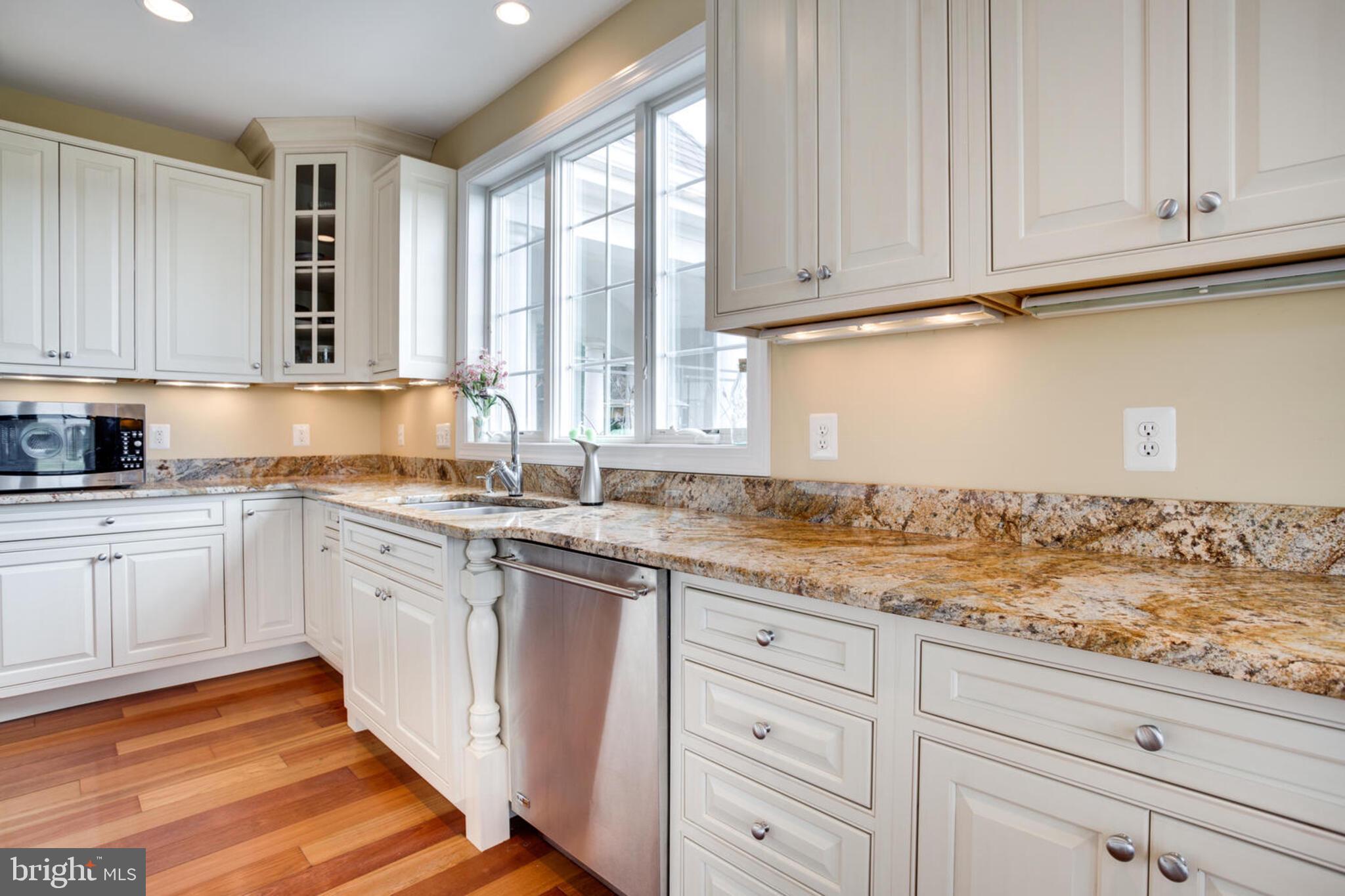 BOUNTYS VIEW - Residential