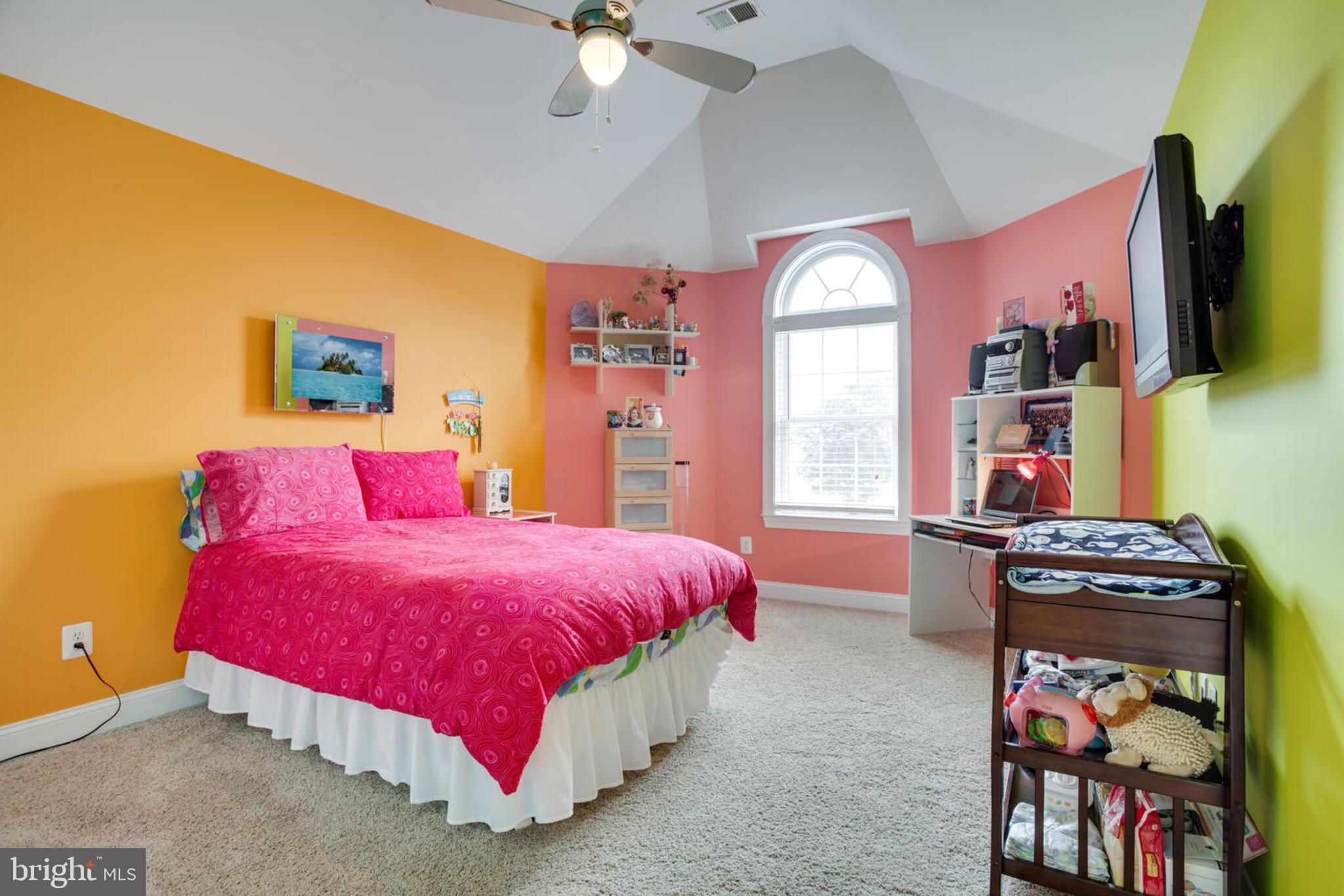 BOUNTYS VIEW - Residential