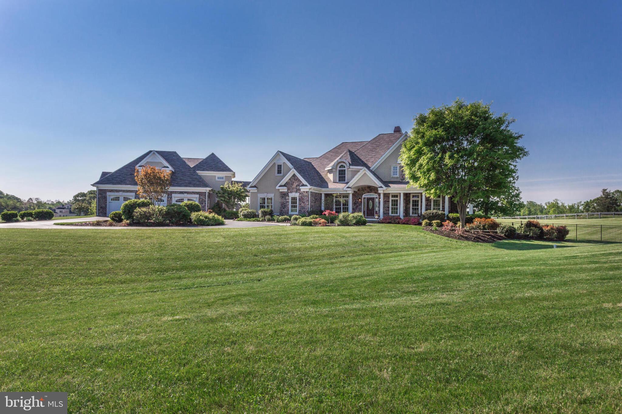 BOUNTYS VIEW - Residential