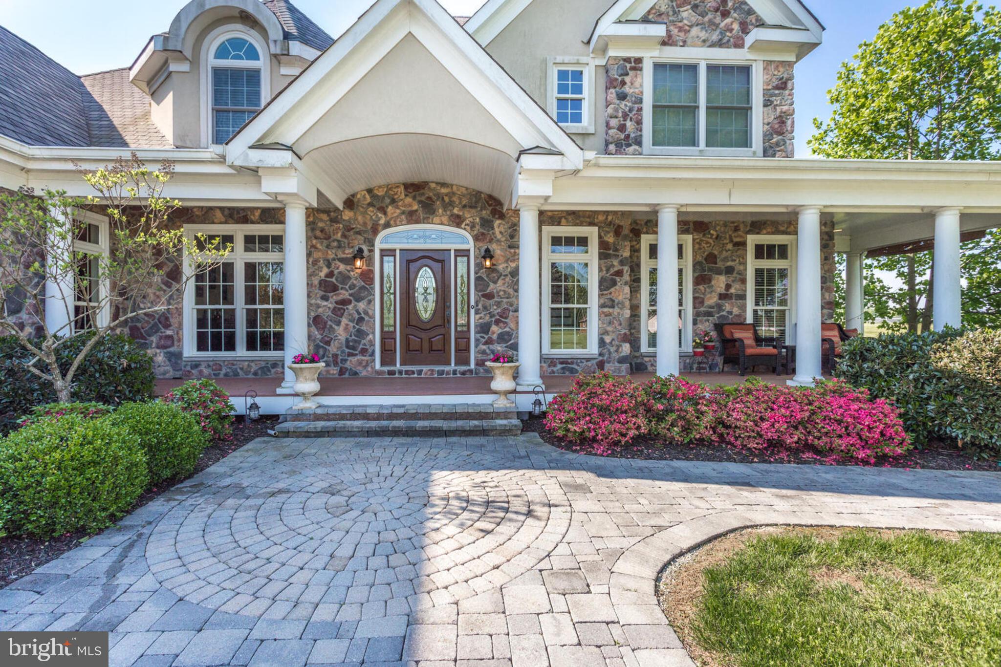 BOUNTYS VIEW - Residential