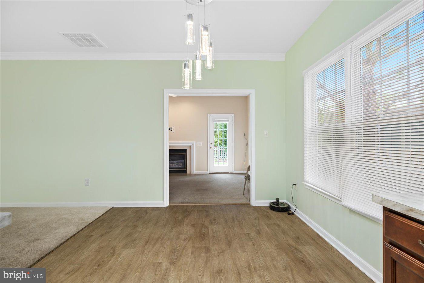 SALEM FIELDS - Residential