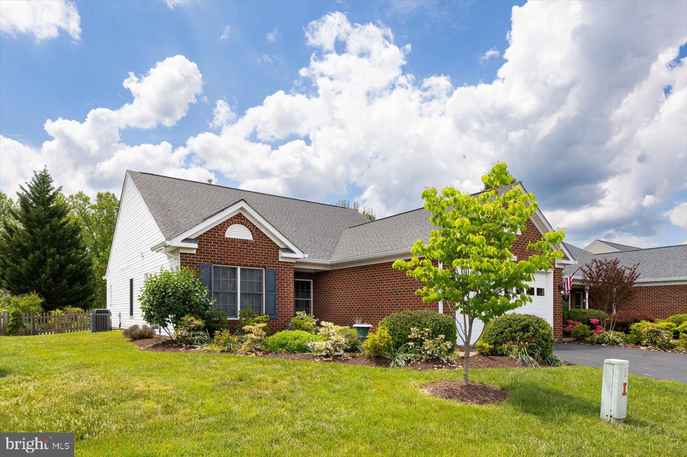 SALEM FIELDS - Residential