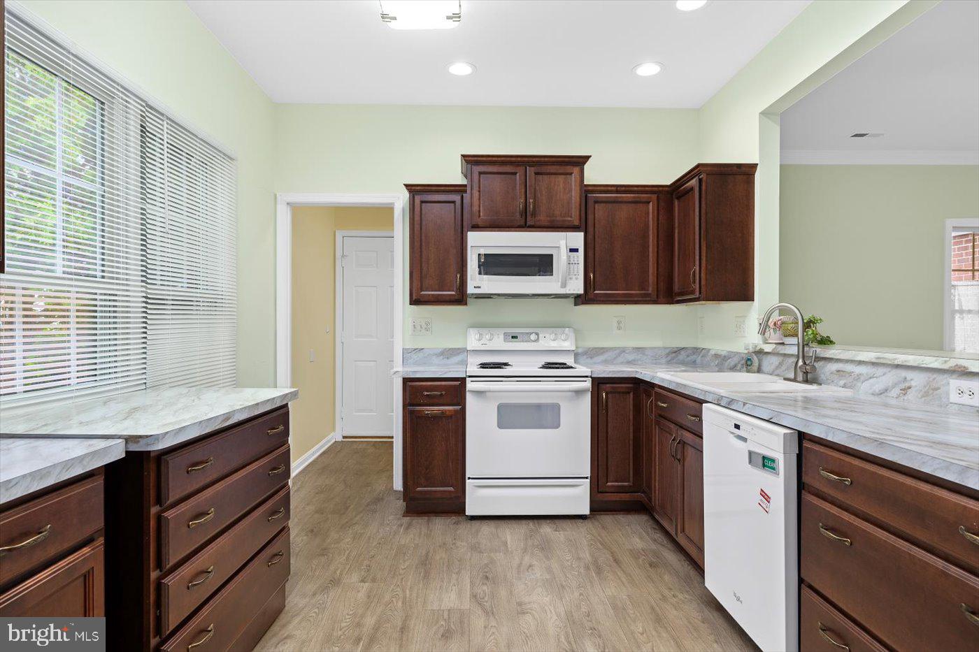 SALEM FIELDS - Residential