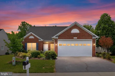 6906 Castleton Drive, Fredericksburg, VA MLS: VASP2032910