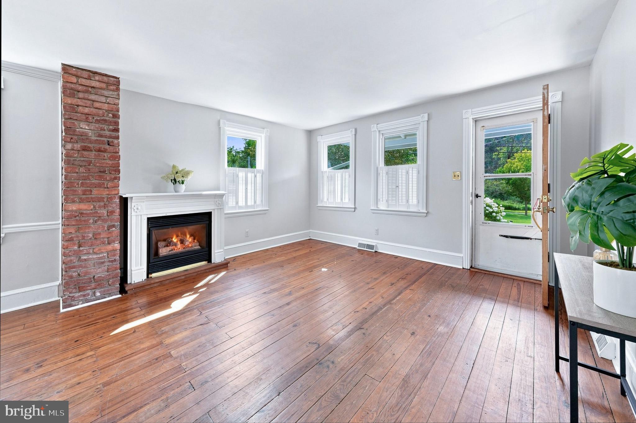 335 LOWER SNUFF MILL ROAD