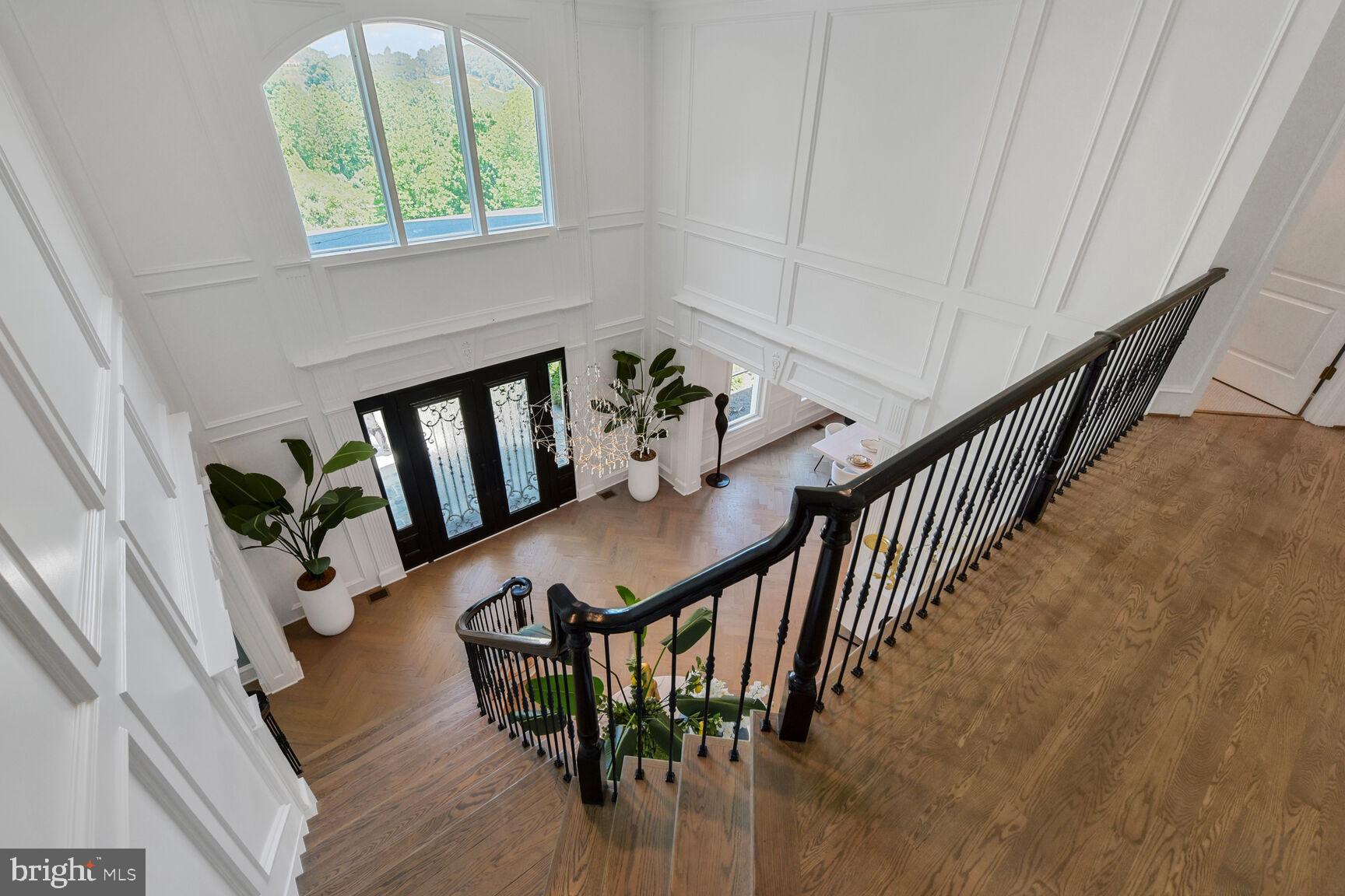 BEACON HILL - Residential