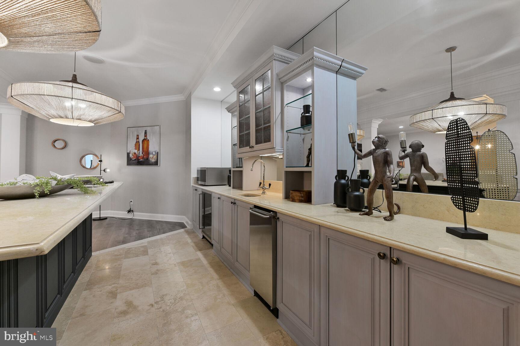 BEACON HILL - Residential