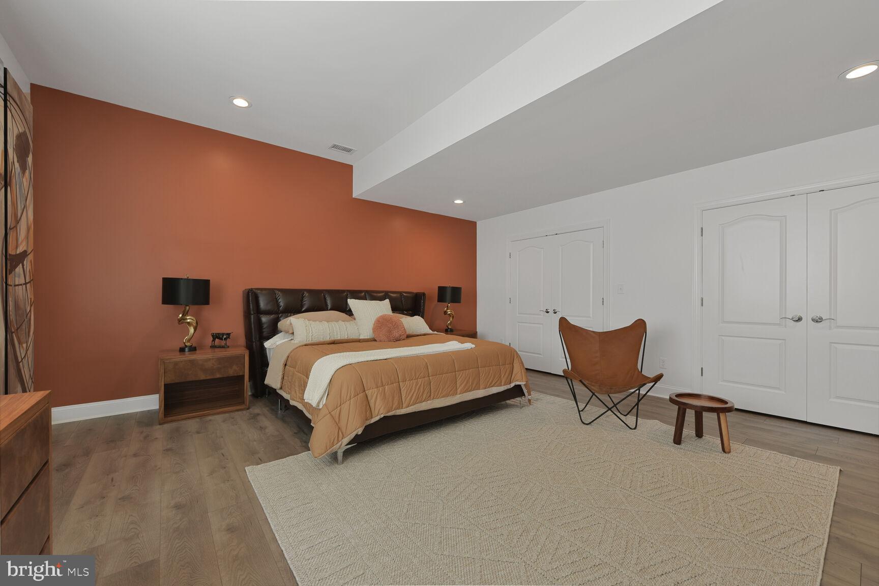 BEACON HILL - Residential