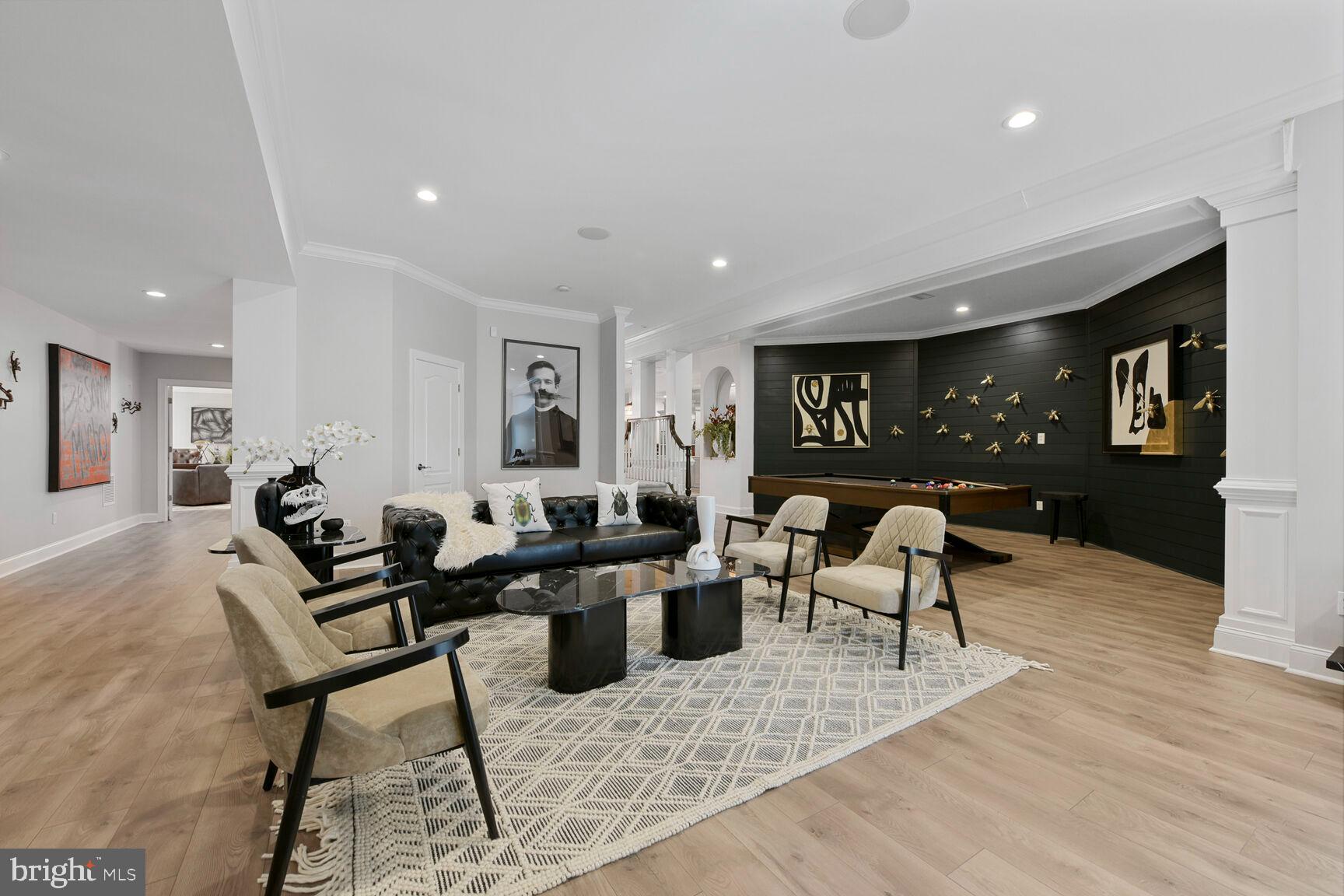 BEACON HILL - Residential