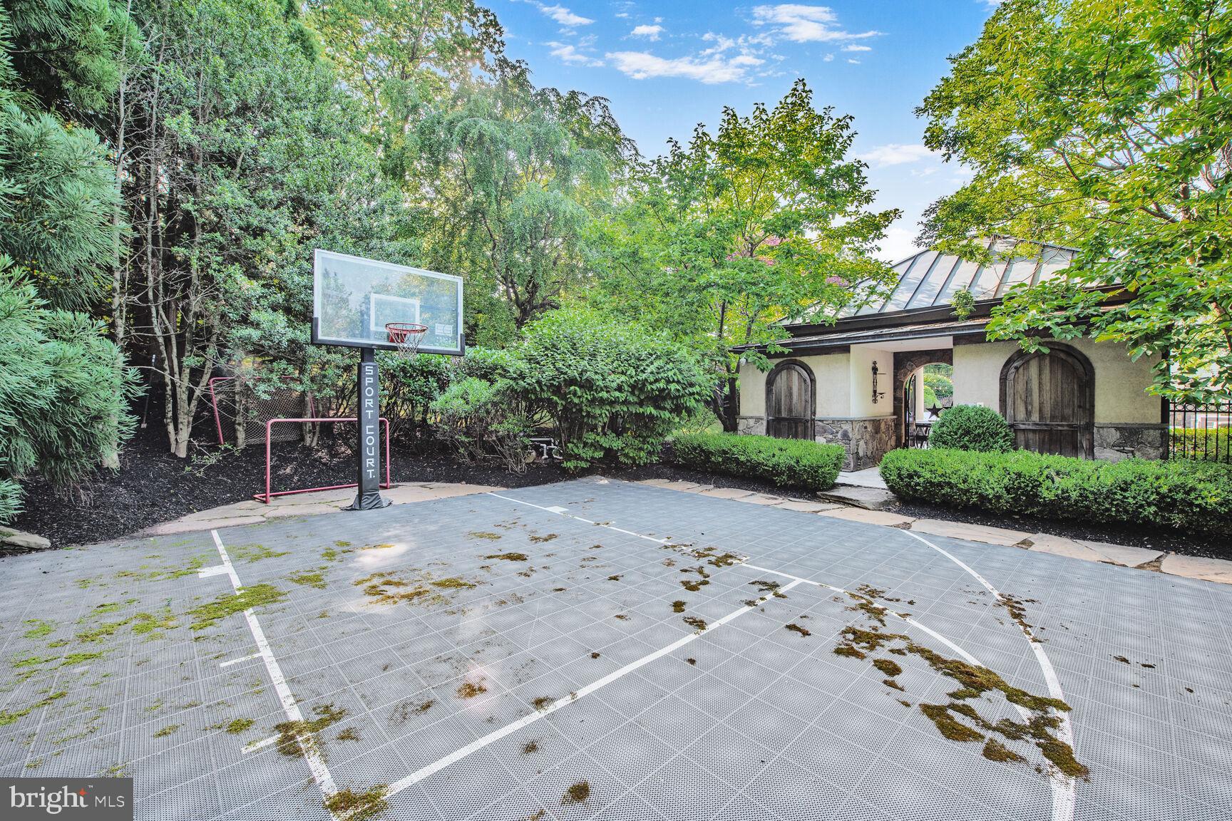 BEACON HILL - Residential