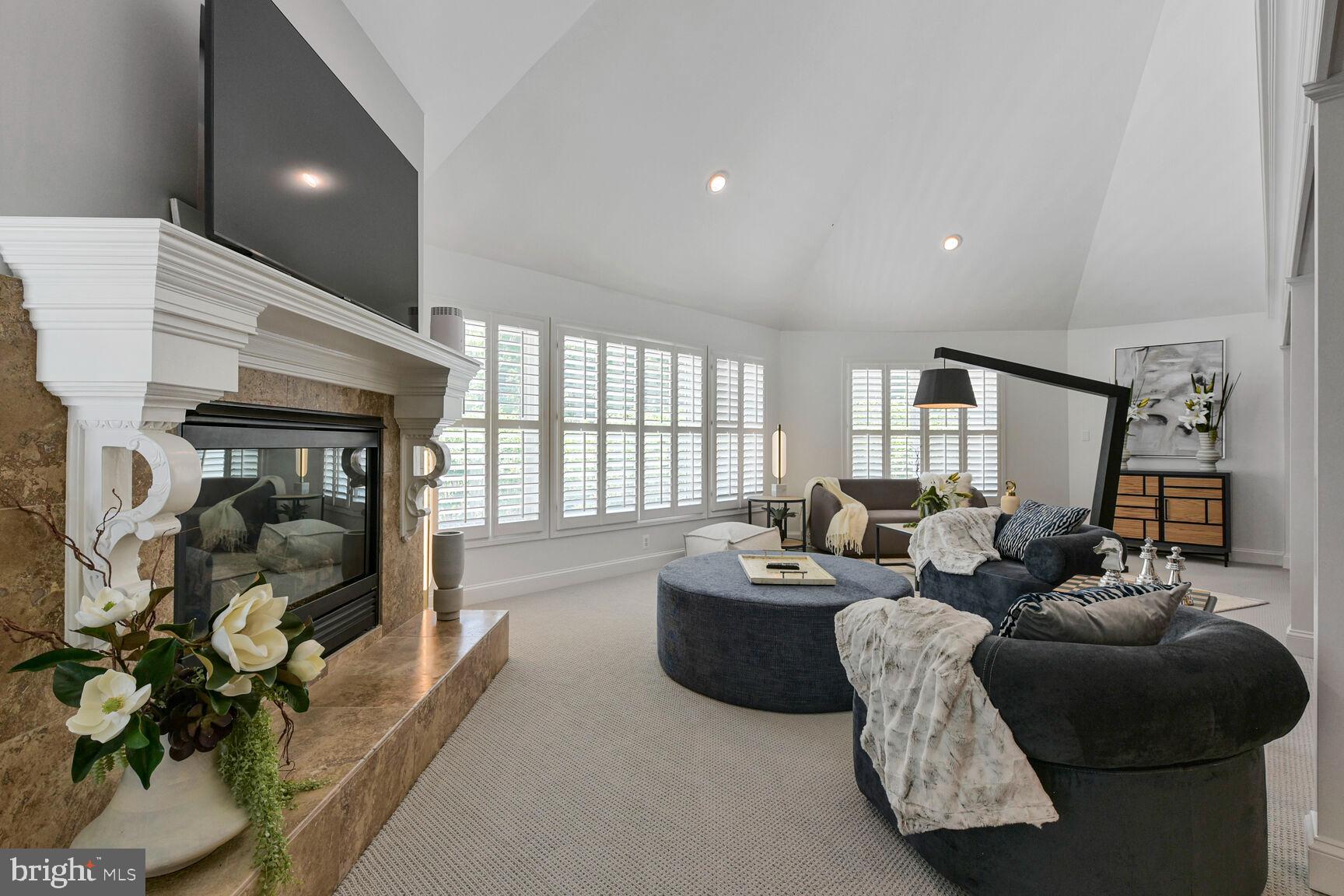 BEACON HILL - Residential