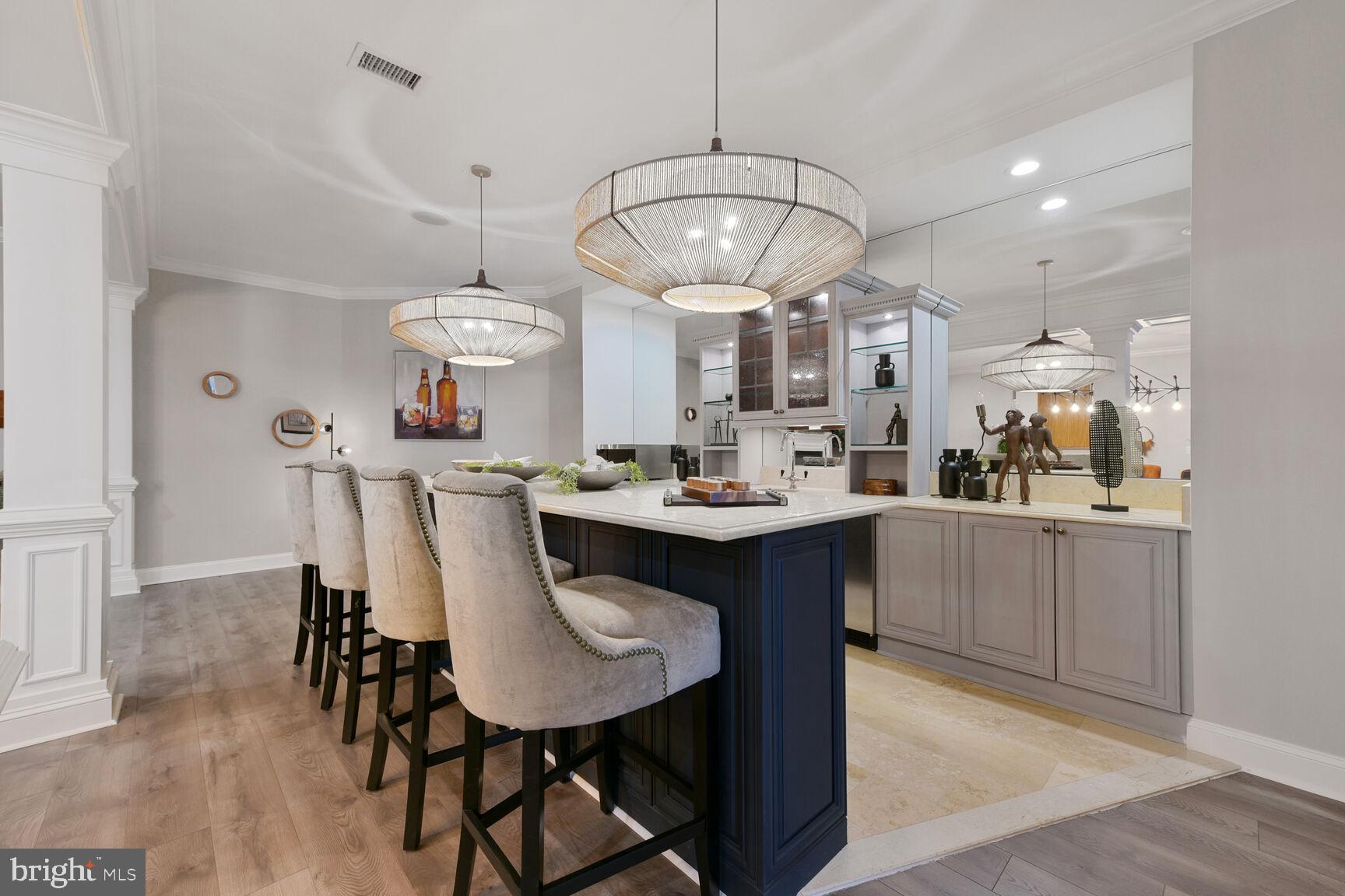 BEACON HILL - Residential