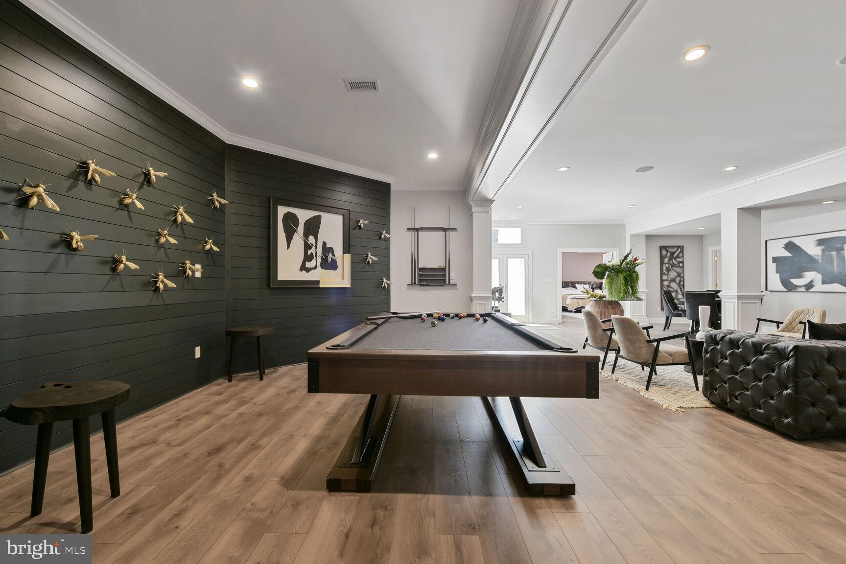 BEACON HILL - Residential